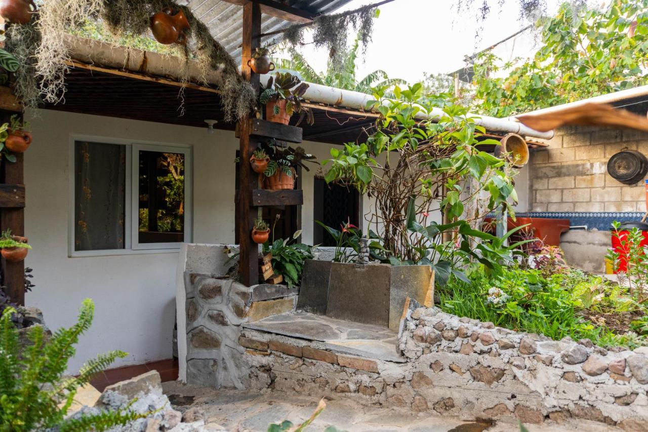 Posada Woochooch San Juan La Laguna Dış mekan fotoğraf