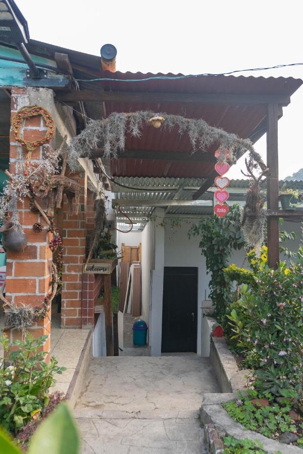 Posada Woochooch San Juan La Laguna Dış mekan fotoğraf
